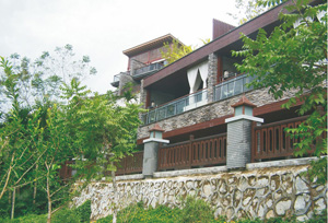 保亭龍灣雨林谷（大型獨(dú)棟別墅、酒店會(huì)所、地